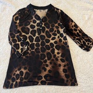 Elly McCarthy Leopard Print 3/4 Sleeve Top